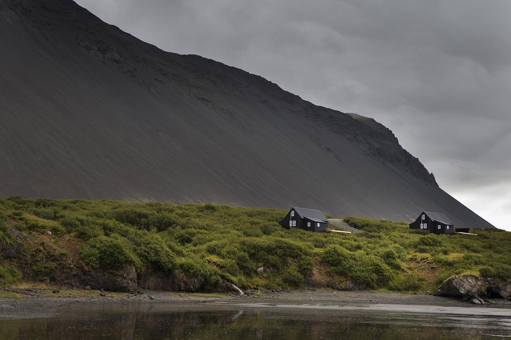 Black Timber House Borgarnes Eksteriør bilde